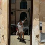 Bab Buelens Instagram – birthday trip to Noto 🤍 ate the best gelato of my life, walked up and down and up and down again, bought ceramic fishes, burned candles, watched cars