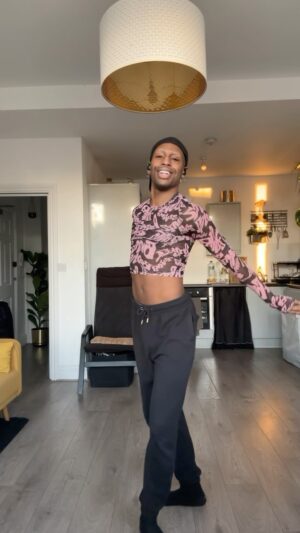 Baby Instagram - Dusting off my jazz technique for this @arianagrande choreography. As soon as I saw the video I knew I had to learn it immediatelyyyyy

Obsessed with the way traditional jazz and ballet elements are fused with staples of voguing to create this fun routine! There are so many subtle details that really bring out the dynamics and feel so good to do 😩😩😩

@willloftis really did their big one ❤️

#yesand #yesandchallenge #yesandchoreography