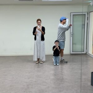 Bae Yoon-jung Instagram - 주말🩶