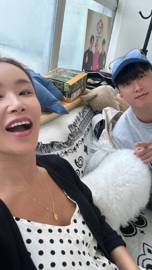 Bae Yoon-jung Instagram - 재율이네 😎