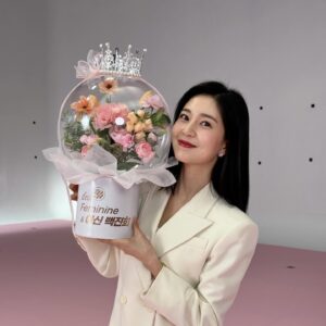 Baek Jin-hee Instagram - 곧 만나💖