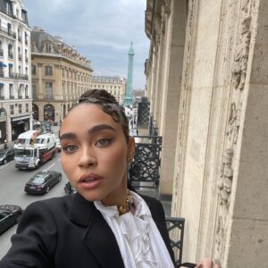 Bailey Bass Instagram - Thanks a million to @louisvuitton 🔓🤍
It was an absolute honor to attend such a fabulous show. @nicolasghesquiere you’re brilliant!! 
AND I got to attend with mama. 
#louisvuitton #parisfw