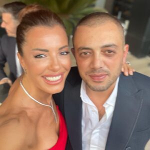 Banu Akdeniz Instagram - Can kardeşim,canım kardeşim ,karındaşım ,sırdaşım,arkadaşım her şeyim 🎂 Rabbim canımdan can versin sana ,annem iyi ki doğurmuş seni ,iyi ki varsın iyi ki benim kardeşimsin 🙏 O güzel kalbinden merhametin,vicdanın eksik olmasın🙏Güzel kalbinden öpüyorum🥰 Seni çok ama çok seviyorum🧚🥰Rabbim bizi her iki cihanda da ayırmasın yeni yaşında önce sağlık huzur sonra da güzel bir aşk versin sana inşallah🙏🧚 @kazimakdeniz