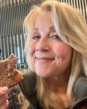Barbara Niven Instagram - So excited to be at the airport waiting for my plane to Vancouver to start a new movie for Hallmark Movies & Mysteries. Stayed up until 2:30 AM packing so I’m in the lounge now with a cup of strong coffee. Just pulled out my almond butter toast from breakfast to finish. Perfect combo, one of my fave meals. Wow, now that the Writer and Actor strikes are over, it is very good to be back at work.

PS - What’s your favorite comfort breakfast?