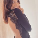 Barbara Lune Instagram - Bonne année à tous ! ❤️ Résolution mieux manger et faire du sport ! Du coup on se motive avec un peu de shopping chez @sheinfrance_ ! Voici mon code promo rien que pour vous ❤️ ：barbara23 (-15% supplémentaire sans minimum d'achats sur tout le site français) Ref de Mes tenues : Photo 1 : 1302562 et 10748285 Photo 2 : 10634830 Photo 3 : 11538718 Photo 4 : 11418725 Photo 5 : 10598483 Photo 6 : 8268697 et 11533078 Photo 7 : 11866035 et 10840316 #SHEINforall #Sponsorisé