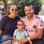 Barbara Lune Instagram - Premières vacances à 4 ❤️ Un parc d’attraction avec deux enfants, c’est sport .. 🥵🤣🙏🏼 Vous aimez les parcs d’attractions ? Si oui lequel vous préférez ? 😍 #familly #parcattraction #rollercoaster #themepark #familylove #vacances #espagne #famille