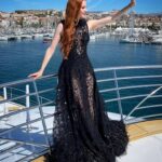 Barbara Meier Instagram - ✨Filmfest Cannes✨ Nur hier gibt es schon nachmittags so elegante Events auf dem Wasser (und an Land 😄) Aber irgendwie auch schön, dass sich alle so hübsch machen um Filme zu schauen… #cannes #dinnerevent #celebratingmovies #celebrate #gown #glambyme