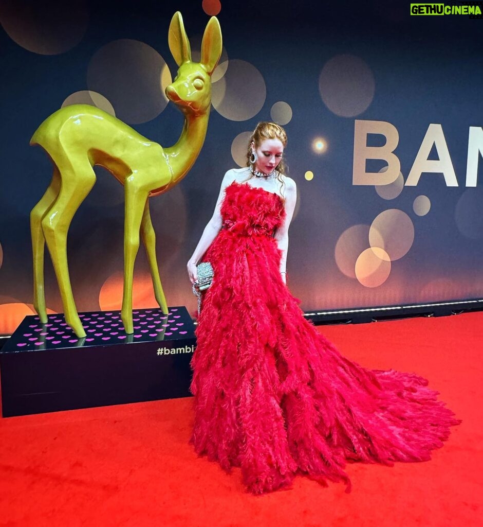 Barbara Meier Instagram - ✨Bambi 2023✨ What a magical night ✨ dress: @evapoleschinski diamonds: @messika hair: @cyrillzen #bambi #bambi2023 @bambi_awards #gown #redcarpet #messika #evapoleschinski #awards