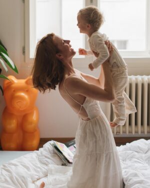 Barbora Mudrová Instagram - Láska nezkrotná.😊
📷 @lucijef 

#motherlove #love #motherhood #mother #baby #babyboy