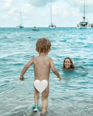 Barbora Mudrová Instagram - MALLORCA 🦋

Děkuju za tu přenádhernou oázu. Z původní větší výpravy jsme si ve velkém domě zbyli jen sami tři. Bylo mi to nejdřív líto, ale nakonec se z toho stal nejmilejší výlet, jaký jsem si mohla přát.

#mallorca #trip #family #palmademallorca #beach #sea #familytime #peace
