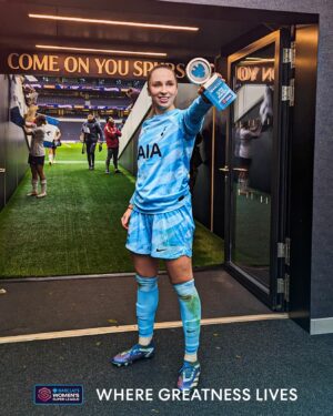 Barbora Votíková Instagram - Clean Sheet ✅
First North London Derby win ✅
@barclaysfootball POTM ✅

Not a bad way to mark your #BarclaysWSL debut!

@bara_vot 🙌
