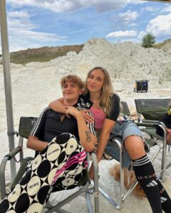 Barbora Votíková Instagram - znáte moji ženu? pěkná, co?