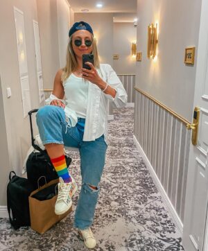 Barbora Votíková Instagram - Very IN✅ I volunteer as a tribute! 🌈😁#pridemonth #pride #gaypride