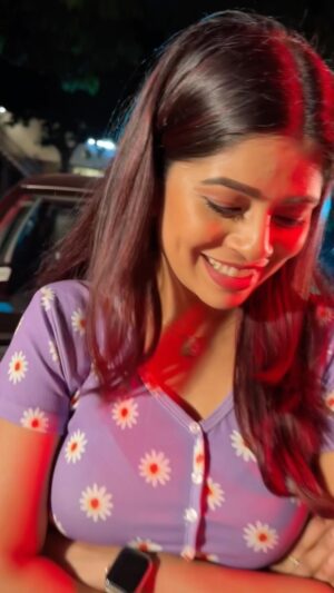 Bavithra B Instagram - Tadow ✨

Edited by @r_o_h_i_t_h___28 

#misssouthindia2017 #misssouthindia #suntv #suntvanchor #ranjithame #ranjithameonsuntv #singapenne #singapenneonsuntv #bavithra #singapennemithra