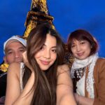 Bé Hà Nguyen Instagram – Nguyenovi a Vítězný oblouk,
Nguyenovi a Eiffellova věž,
Nguyenovi a Versailles,
Nguyenovi a Louvre,
Nguyenovi a Place Vendôme,

Nguyenovi a Paříž.🇫🇷🍷🥖🫶