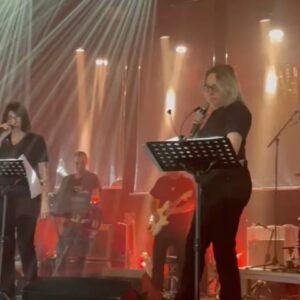 Béatrice Dalle Instagram - TROUBLES…  Merci Montpellier Toulouse a demain Bordeaux___anfalsh @gigi_boumboum @dalle.beatrice @zero @zouzoukitty @le_bikini_toulouse @rockstore_mtp
