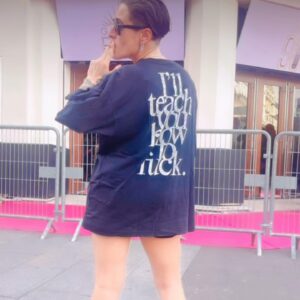Béatrice Dalle Instagram - DRAG RACE hier soir au Rex sous le signe de la bienveillance, de la tolérance et de l’amour . Merci pour cette exemple d’humanité, et on devrait tous être à vos côtés que Dieu sauve les reines @kiddysmile  @daphneburki @thenickydoll @roseandpunani @gigi_boumboum @zouzoukitty @charmant.bourreau @laratatattoo  @itsfelixmaritaud  @et BeaBoom @rexclub @dragrace_france