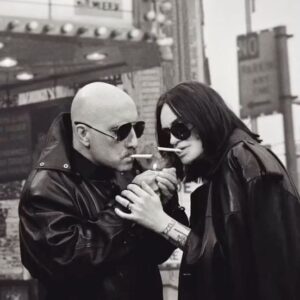 Béatrice Dalle Instagram - KURT WAS HERE @gasparnoeofficial  @nadialeecohen @anthonyvaccarello @ysl @nathaliecroscoitton @guyespitallier @micheldemonteix @nirvana_official__  @kurtcobain @reeditionmag novembre 2023 England