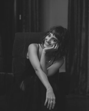 Beatrice Grannò Instagram - 🖤 @cartier @albertaferretti 

Stylist @valeriajmarchetti hair @domenicaricciardi mua @hardy_charlotte_mua @simonebelliagency 

#cartierlovescinema #venezia80 

@newstandardbranding @42west