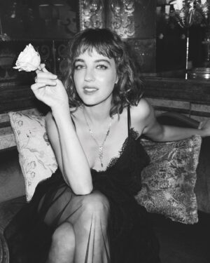 Beatrice Grannò Instagram - Date with @cartier in Venice 🖤

Ph by @gregwilliamsphotography 

#cartierlovescinema #venezia80
