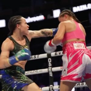 Beatriz Ferreira Instagram - Lightweight wrecking ball 💣 @beatrizferreira60kg 

The Beast from Brazil gets her World Title shot in just five pro fights on Apr 27 👏 

IBF World Lightweight Title next, then Olympic Gold in the summer 👑🥇🔜 

#FerreiraLescano #BeatrizFerreira #Boxing