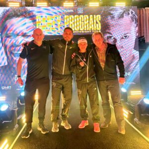 Beatriz Ferreira Instagram - A OPORTUNIDADE QUE EU MAIS QUERIA CHEGOU!!

Dia 27 de abril estarei lutando pelo título MUNDIAL DA IBF, esperei tanto por esse momento e está chegando a hora, estou muito feliz e animada com tudo que está acontecendo. Só tenho a agradecer todos que estão envolvidos, meu empresário, minha equipe, ao @eddiehearn e todos da @matchroomboxing.

Nesse momento o meu foco está todo voltado pra essa luta, seguirei me preparando para fazer história, fiquem ligados e vamos juntos? Conto com a torcida de todos vocês!

#BiaFerreira #DancingQueen #TheBeast #NIKE #BoxingBrasil #sudesb #BolsaAtleta #MarinhaDoBrasil #seguros #Cbboxe #FokusAssessoria #teamamma