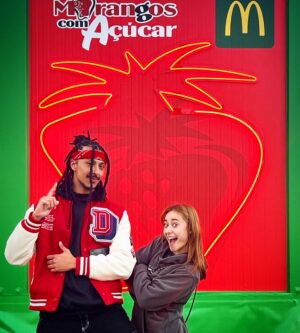 Beatriz Frazão Instagram - O Casting para encontrar os novos elementos para a nova temporada dos morangos com açúcar já está a acontecer na @wonderlandlisboa em parceria com a @mcdonaldsportugal !!!
Não percam esta oportunidade! O casting vai estar a decorrer até ao dia 30 de dezembro (com excepção dos dias 24 e 25 de dezembro) @morangoscomacucar @tvioficial #ad