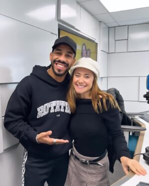 Beatriz Frazão Instagram - A @beatrizfrazao.oficial passou pela Cidade FM durante a manhã para fazer companhia ao @heldertavaares 🤩

Aproveitou também para nos contar um bocadinho sobre os seus trabalhos como atriz, do seu livro “Queres Ser Ator” 📖 e ainda sobre a sua participação no filme @aminha.casinha, que recebeu o prémio do público ✨

Passa pelos stories para saberes mais 📲 #sósequiseres