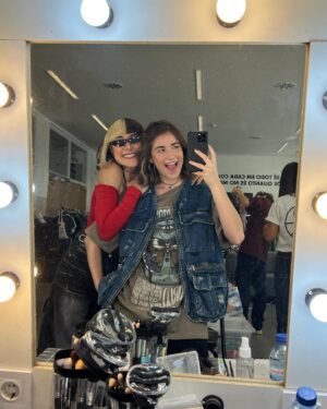 Beatriz Frazão Instagram - when you find someone just like you 🧚🏼‍♀️ ✨