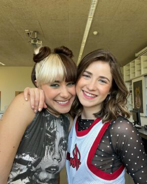 Beatriz Frazão Instagram - when you find someone just like you 🧚🏼‍♀️ ✨