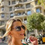 Beatriz Morayra Instagram - Cada quien a su ritmo a su estilo y a su felicidad 💅🏻🇪🇸💃🏼 #barcelona #barcelona🇪🇸 #beatrizmorayra 😉 cuál es tu 🎶 ritmo?