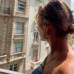 Beatriz Morayra Instagram - Cada quien a su ritmo a su estilo y a su felicidad 💅🏻🇪🇸💃🏼 #barcelona #barcelona🇪🇸 #beatrizmorayra 😉 cuál es tu 🎶 ritmo?
