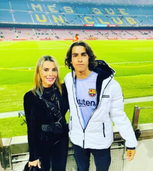 Beatriz Morayra Instagram - Siempre se gana o simplemente se aprende 👊🏻⚽️👏🏻 #Barcelona #Cadiz