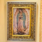 Beatriz Morayra Instagram - Ella 👉🏻 🙌🏻🙏🏻♥️ Mi #Morenita #virgendeguadalupe #mivirgencita #madremia Hoy en tu cumpleaños 🙌🏻 y cómo todo los días de mi vida 🙏🏻 Te agradezco por no soltarme nunca 🙏🏻 ni a mi Familia 🙏🏻 ni a mi gente amada 🙏🏻 Gracias por siempre cubrirme con tu manto madre mía ♥️#Gracias 🙏🏻#Gracias 🙏🏻 #Gracias #siempre #siempreconmigo #🙏🏻 #Amen 🙏🏻 #BeatrizMorayra 🙏🏻♥️🇲🇽