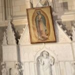 Beatriz Morayra Instagram - Ella 👉🏻 🙌🏻🙏🏻♥️ Mi #Morenita #virgendeguadalupe #mivirgencita #madremia Hoy en tu cumpleaños 🙌🏻 y cómo todo los días de mi vida 🙏🏻 Te agradezco por no soltarme nunca 🙏🏻 ni a mi Familia 🙏🏻 ni a mi gente amada 🙏🏻 Gracias por siempre cubrirme con tu manto madre mía ♥️#Gracias 🙏🏻#Gracias 🙏🏻 #Gracias #siempre #siempreconmigo #🙏🏻 #Amen 🙏🏻 #BeatrizMorayra 🙏🏻♥️🇲🇽