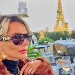Beatriz Morayra Instagram - Que el Universo conspire a nuestro Favor Siempre 😉 #tbt🔙📸 #tbt❤️ #jueves #Paris #torreeiffel #BeatrizMorayra 💃🏼🫶🏻☘️