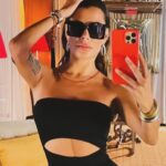 Beatriz Morayra Instagram - Si no respetas tus prioridades, el mundo tampoco lo hará…! #tbt #tbthursday #tbt❤️ 💃🏻🍒🫶🏻🍀 #BeatrizMorayra 😉
