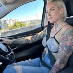 Bec Rawlings Instagram - Carbie Barbie 🐷 wearing fight camp jeans when not in fight camp 😂
