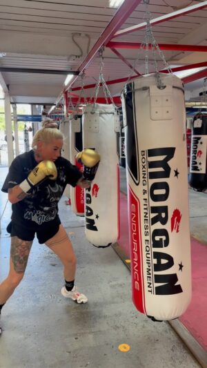 Bec Rawlings Instagram - Carbie Barbie is back in the gym 😎 waiting for @thenotoriousmma to lock in a fight for me 😉