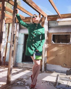 Becktoria Instagram - Dear Universe, 

I humbly pray for 2024 💰💸. 

Thank you. 

📸 @sandraemmeline