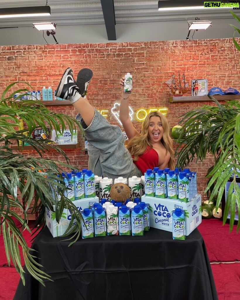 Becky James Instagram - SO happy to announce our official sponsor for See It Off Series 2… it’s only @vitacocoEU !!!🔥🥥 As a thank you for all the love on the show we’ll be dropping our first LOVE ISLAND ep tomorrow…. !!🌴 Every monday we’ll be entertaining our celebrity guests with coconutty cocktails and a brand new cocoNUTS question 🤝 comment below who you’d like to see in the pub this series 👀🍺