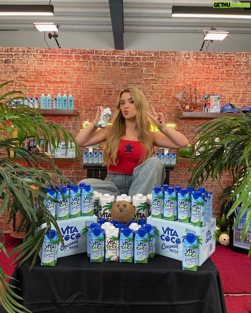 Becky James Instagram - SO happy to announce our official sponsor for See It Off Series 2… it’s only @vitacocoEU !!!🔥🥥 As a thank you for all the love on the show we’ll be dropping our first LOVE ISLAND ep tomorrow…. !!🌴 Every monday we’ll be entertaining our celebrity guests with coconutty cocktails and a brand new cocoNUTS question 🤝 comment below who you’d like to see in the pub this series 👀🍺