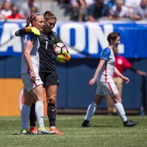 Becky Sauerbrunn Instagram - I know she will literally do anything to keep the ball from going in the back of the net. She demands perfection and we try to attain it. She'll let us know when we're slacking, and we wouldn't want it any other way. Like in this picture, she's actually ripping me a new one. 😜 100 shutouts is quite the achievement and it speaks for itself. Congrats, Hope! @bradsmithimages
