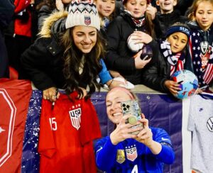 Becky Sauerbrunn Instagram - Do both.
.
.
.
.
Styled By: 
@melaniesw 
@theaustenteaparty 
@brocksquadd 
@adidasfootball
