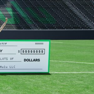 Becky Sauerbrunn Instagram - Hulu's paying us lots and lots and lots of dollars to tell you that #HuluHasLiveSports. Watch us in the World Cup this summer - live on @hulu! #TeamHuluSellouts #HuluSellouts #ad
