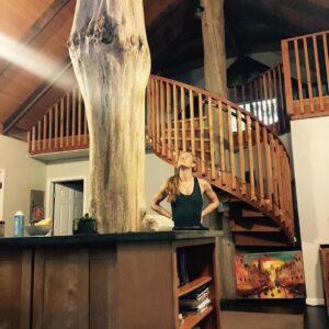 Becky Sauerbrunn Instagram - Christmas/Tree/House