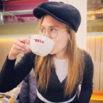 Begüm Öner Instagram – Hepi topu bi kahve ☕️