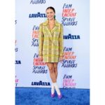 Bel Powley Instagram - 💛 Independent Spirit Awards 2024 💛 Wearing @marni 💋 Love you @chercoulter @celiaburtonmakeup @marcusrfrancis 📷 @alicefelgate Over and out @asmalllight !!!! 😭👏🏼