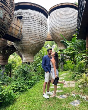 Belemir Temizsoy Instagram - Mr. & Mrs. Bakıcı 🫶🏻

#honeymoon #thailand #phuket #keşfetteyiz #instagood