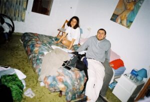 Belén Barenys Instagram - como decimos en la mejor obra del mundo “tus mierdas d fotos analógicas q tu te piensas q son buenas pero eh: no son buenas, solo están borrosas”